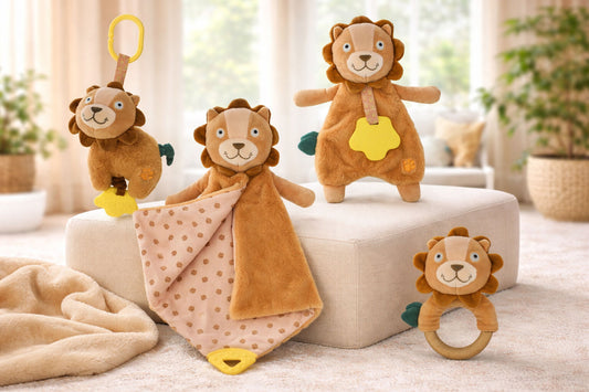 Hugsworth Lion Plush Gift Set